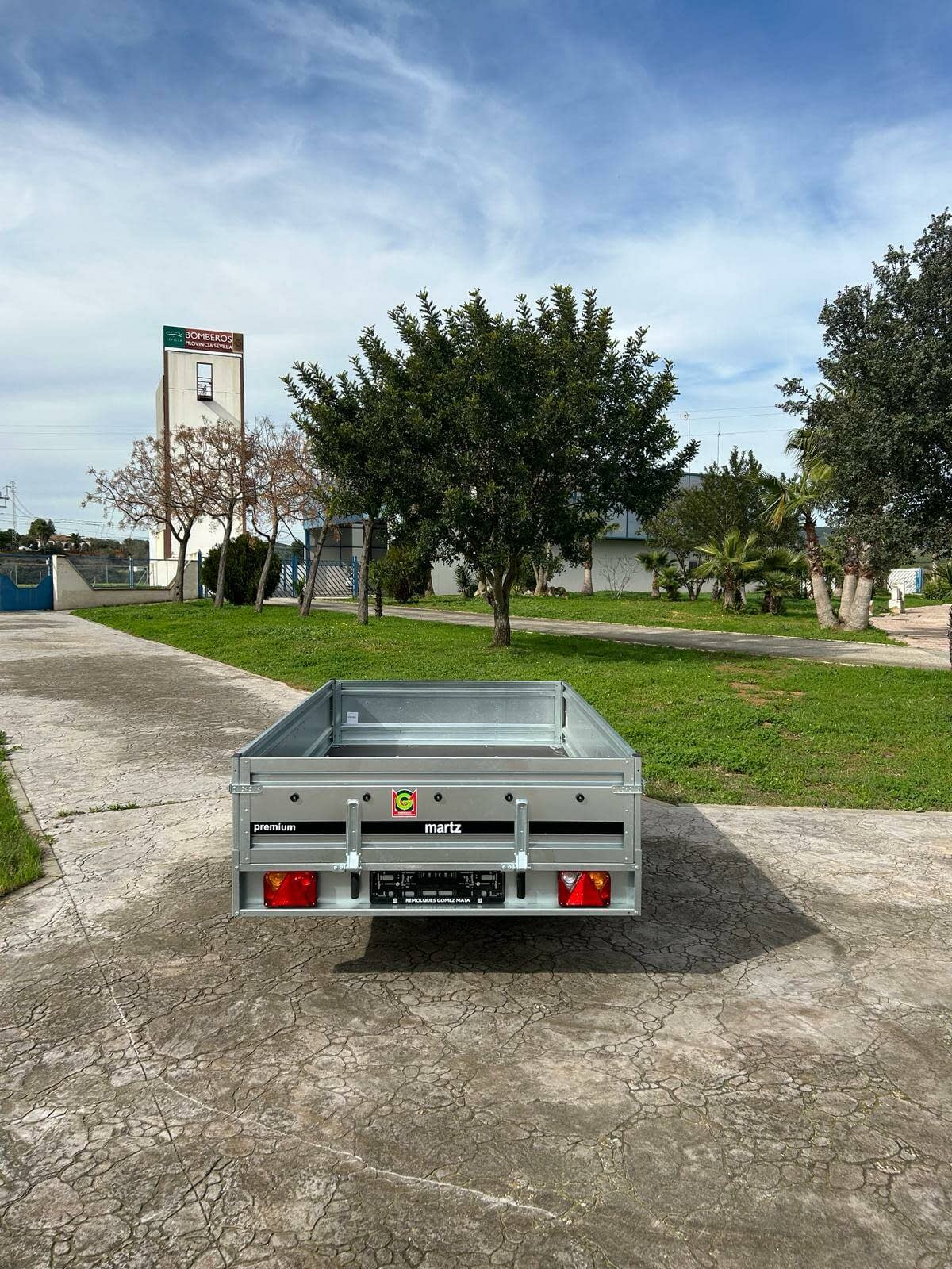 Remolque Premium 265