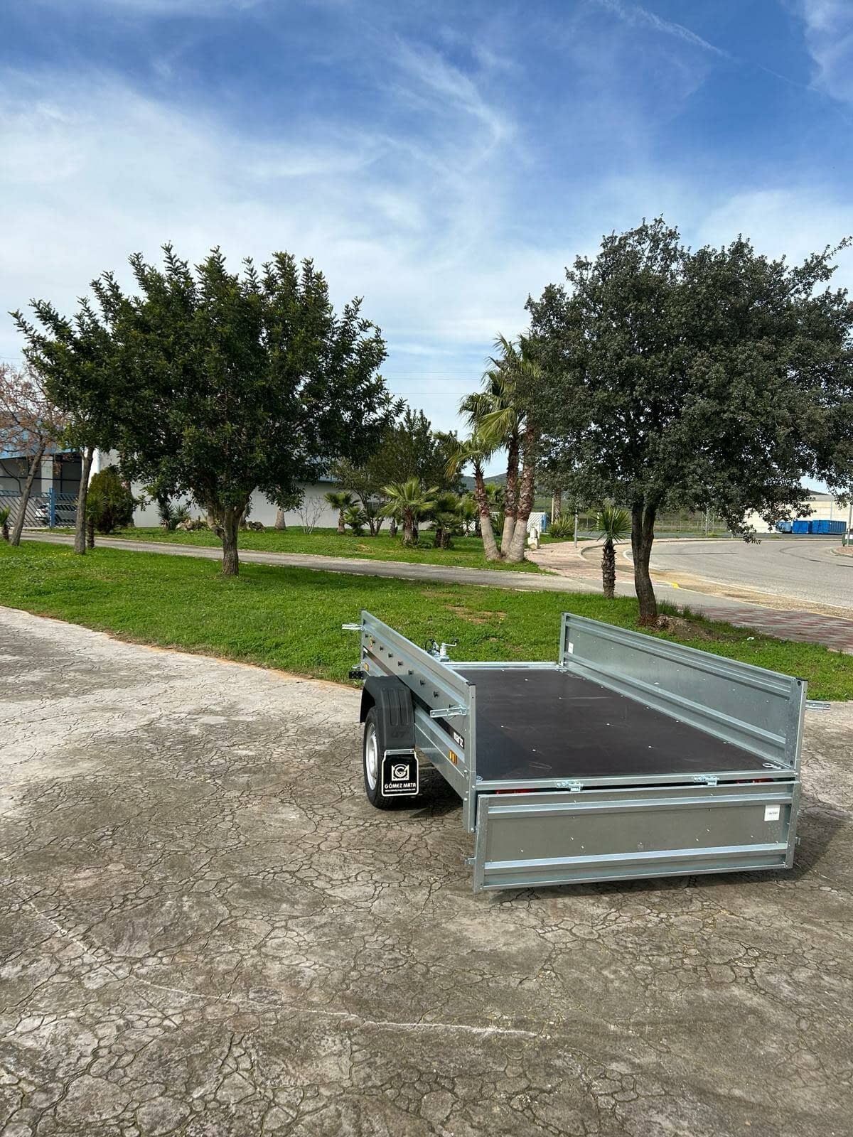 Remolque Premium 265