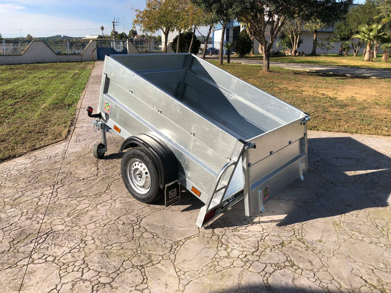 Remolque Basculante por Inercia