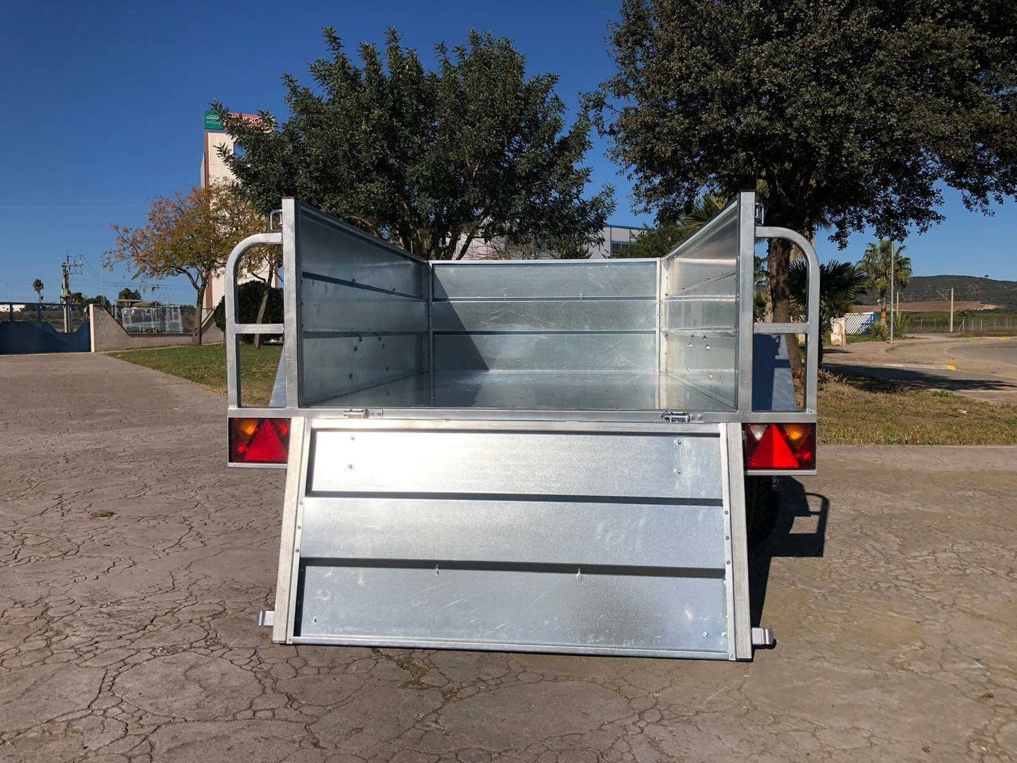 REMOLQUE TODO TERRENO GALVANIZADO Con freno