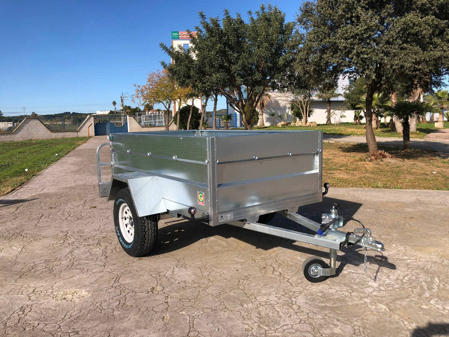 REMOLQUE TODO TERRENO GALVANIZADO Con freno