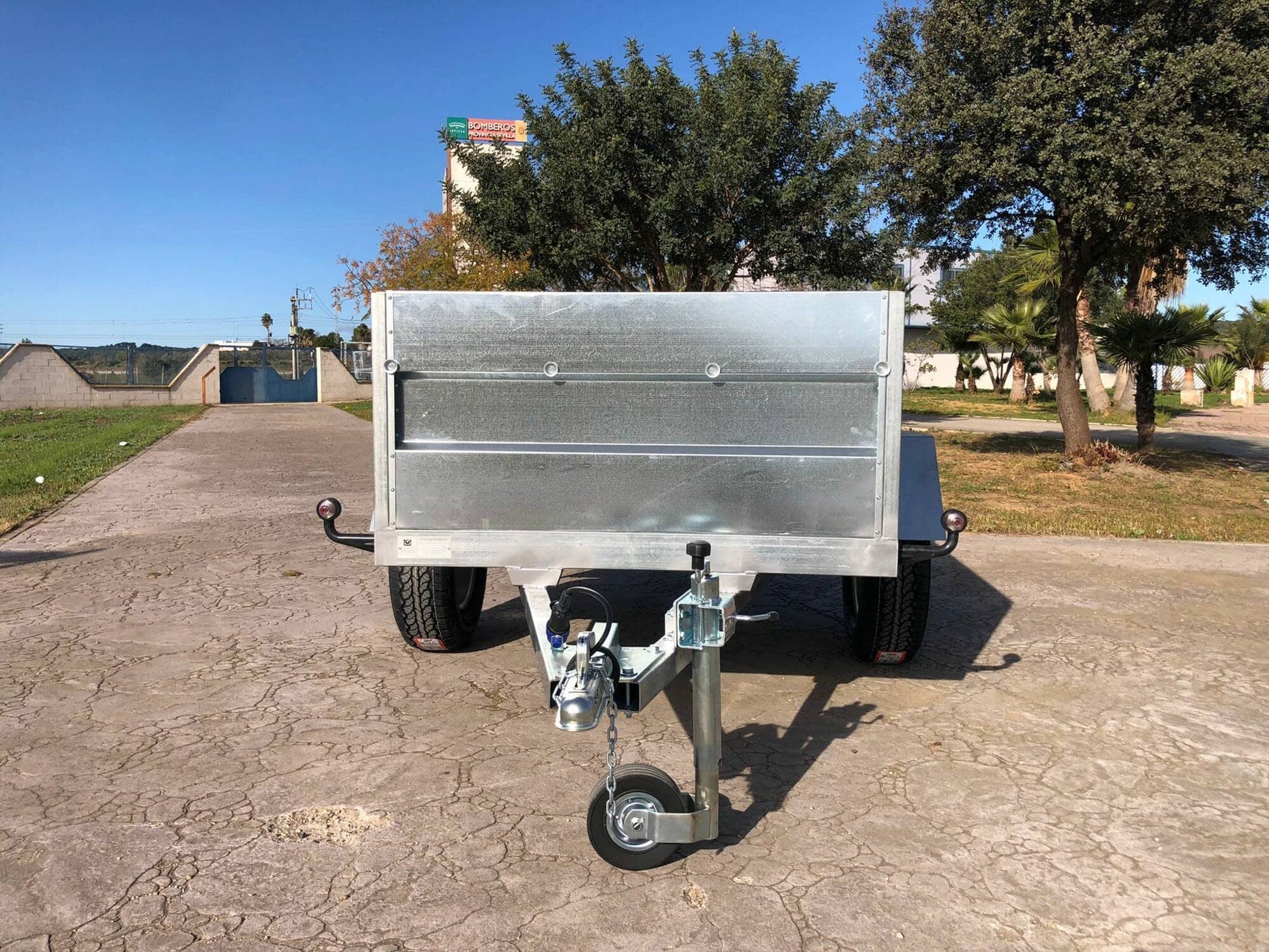 REMOLQUE TODO TERRENO GALVANIZADO Con freno