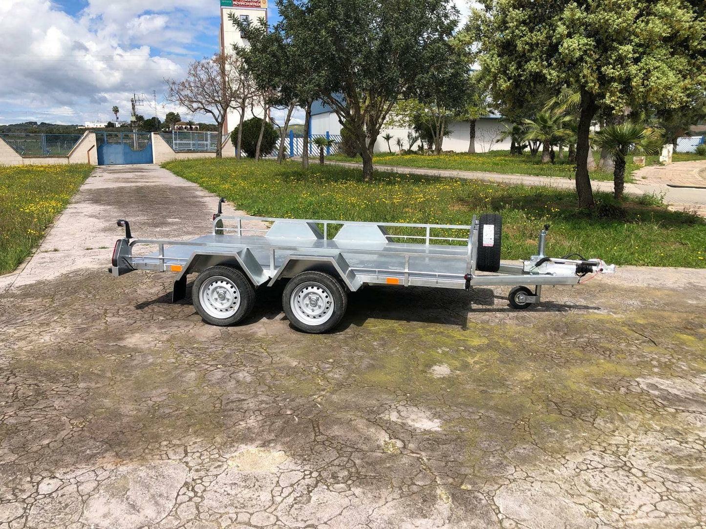 Remolque PLATAFORMA GALVANIZADA 300 GM