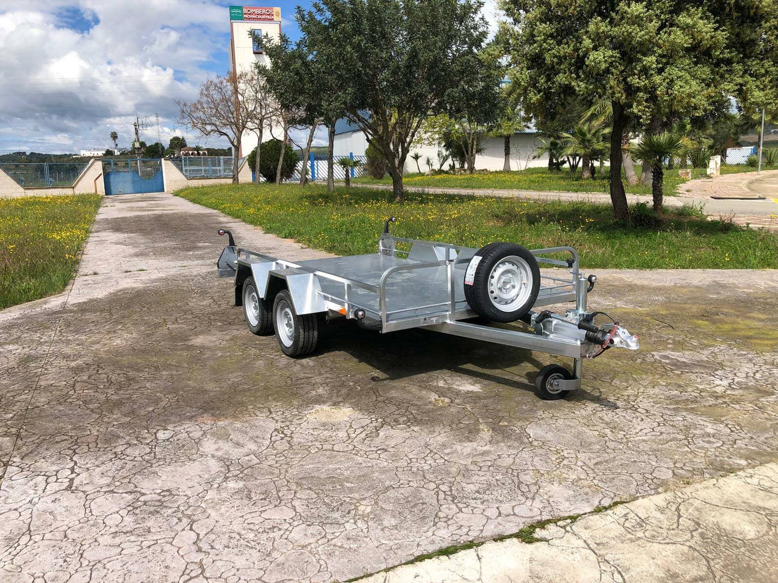 Remolque PLATAFORMA GALVANIZADA 300 GM