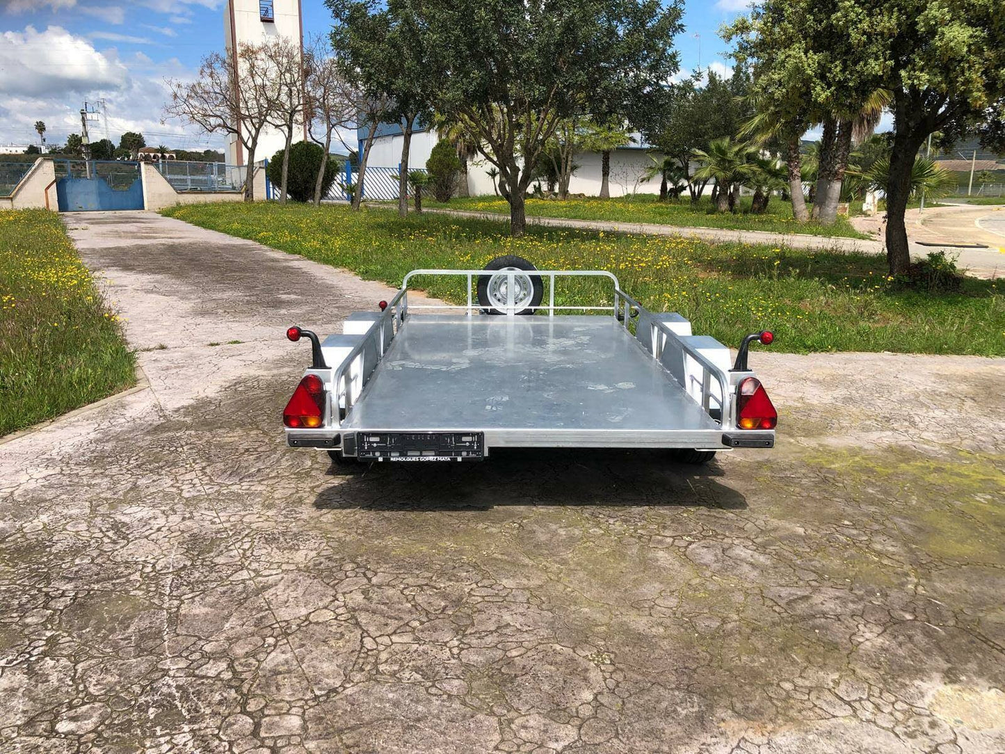 Remolque PLATAFORMA GALVANIZADA 300 GM