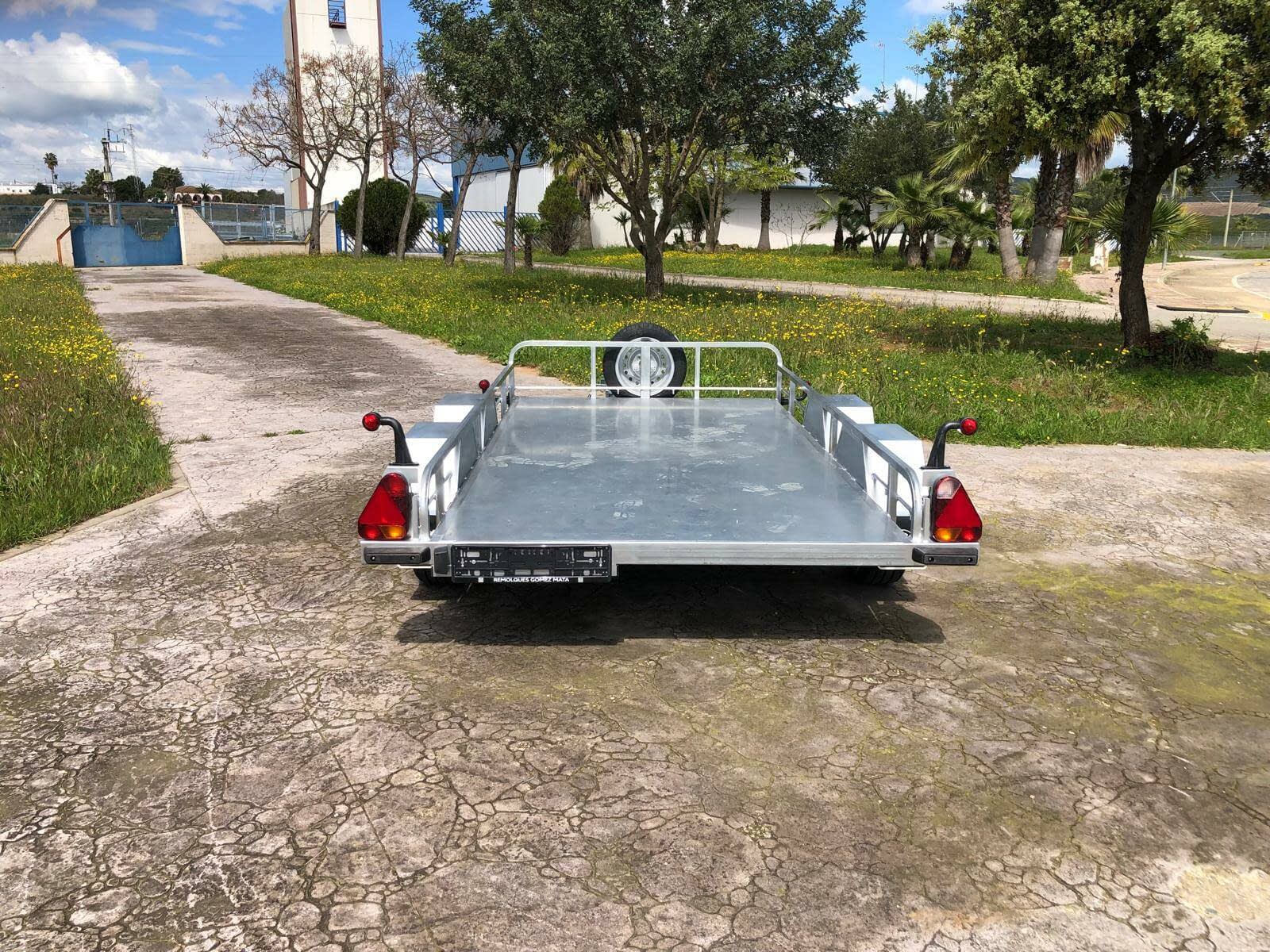 Remolque PLATAFORMA GALVANIZADA 300 GM