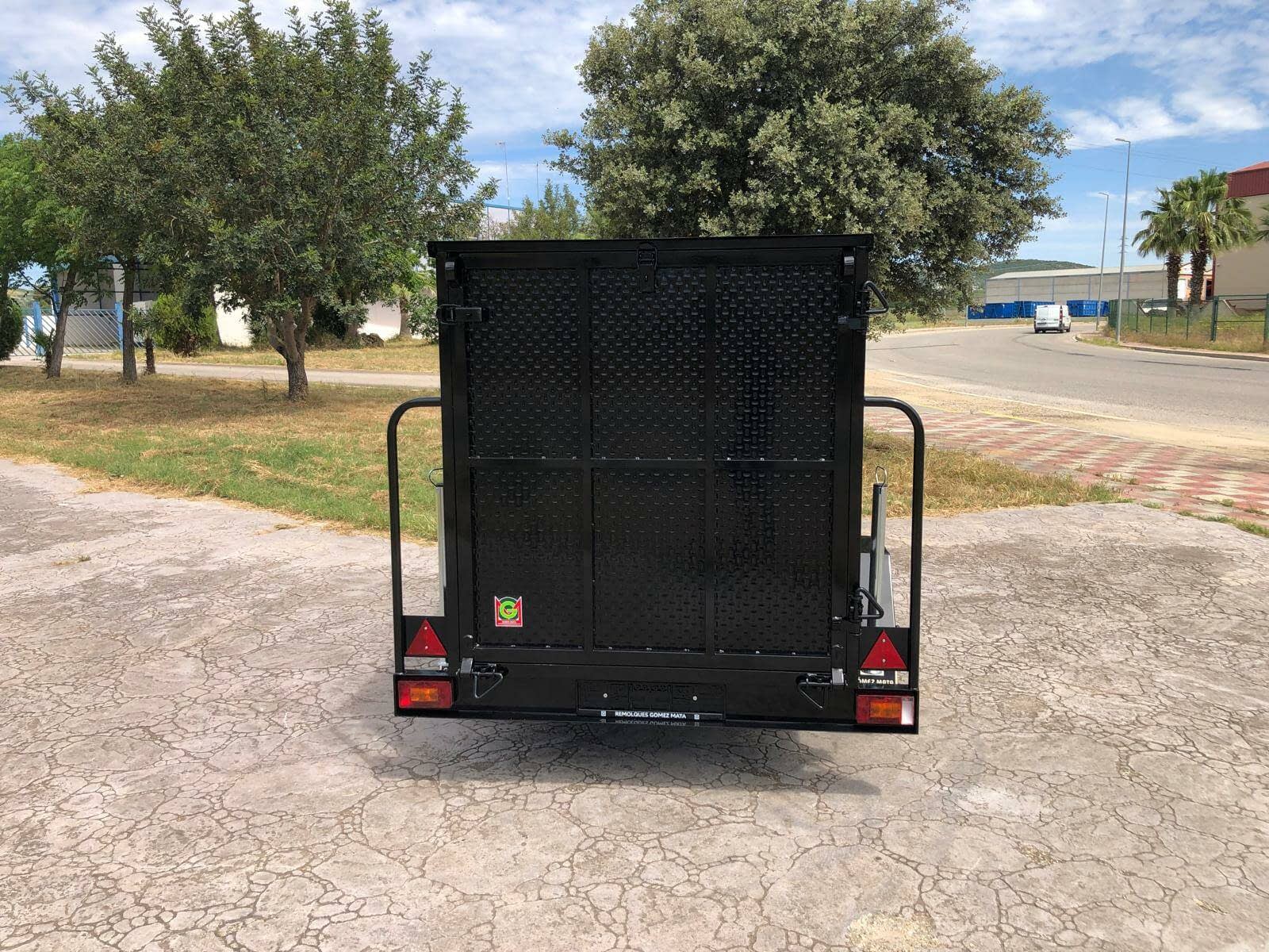 Remolque Caja Cerrada Aerodinámico