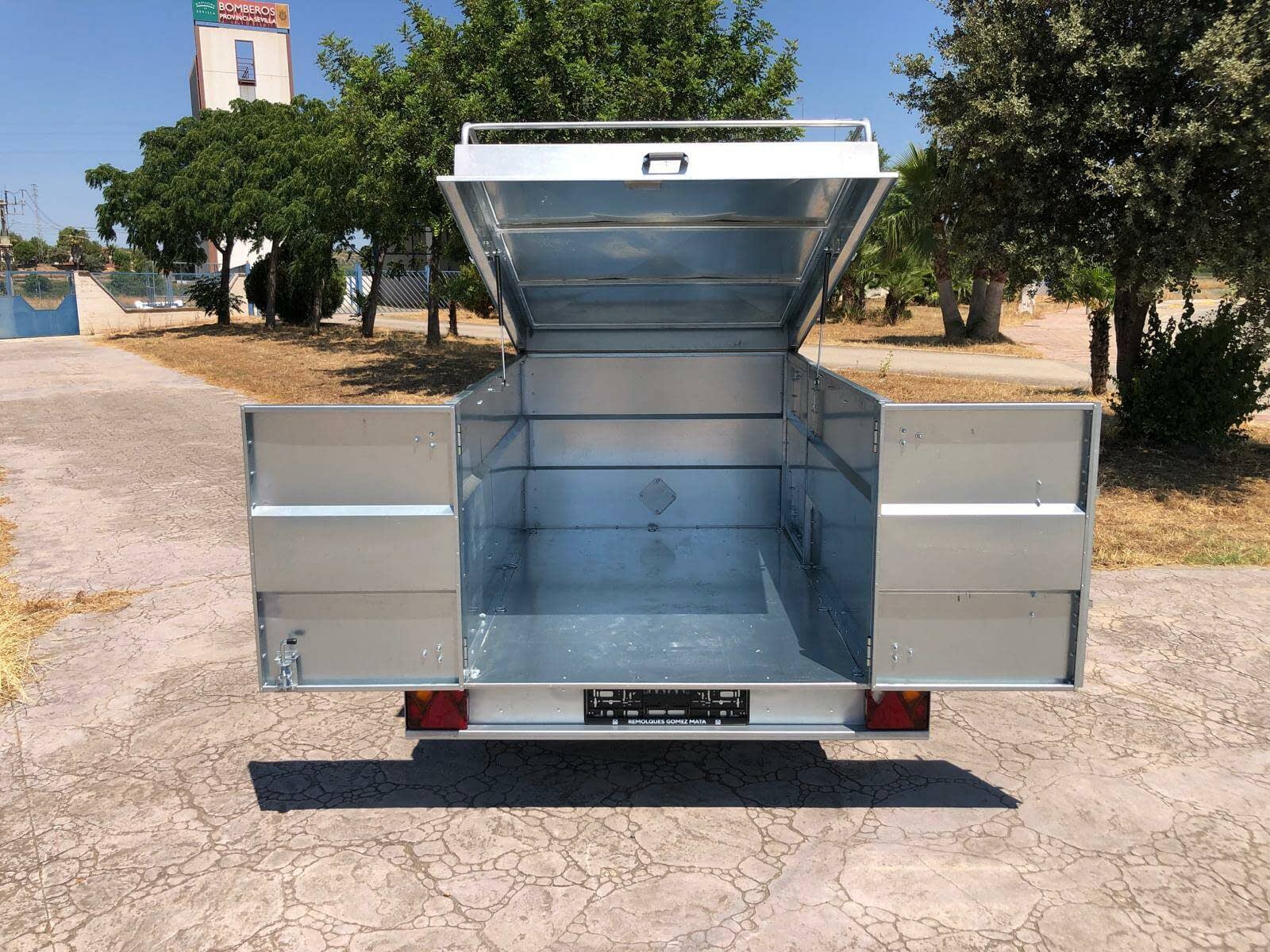 Remolque REMOLQUE CAJA CERRADA