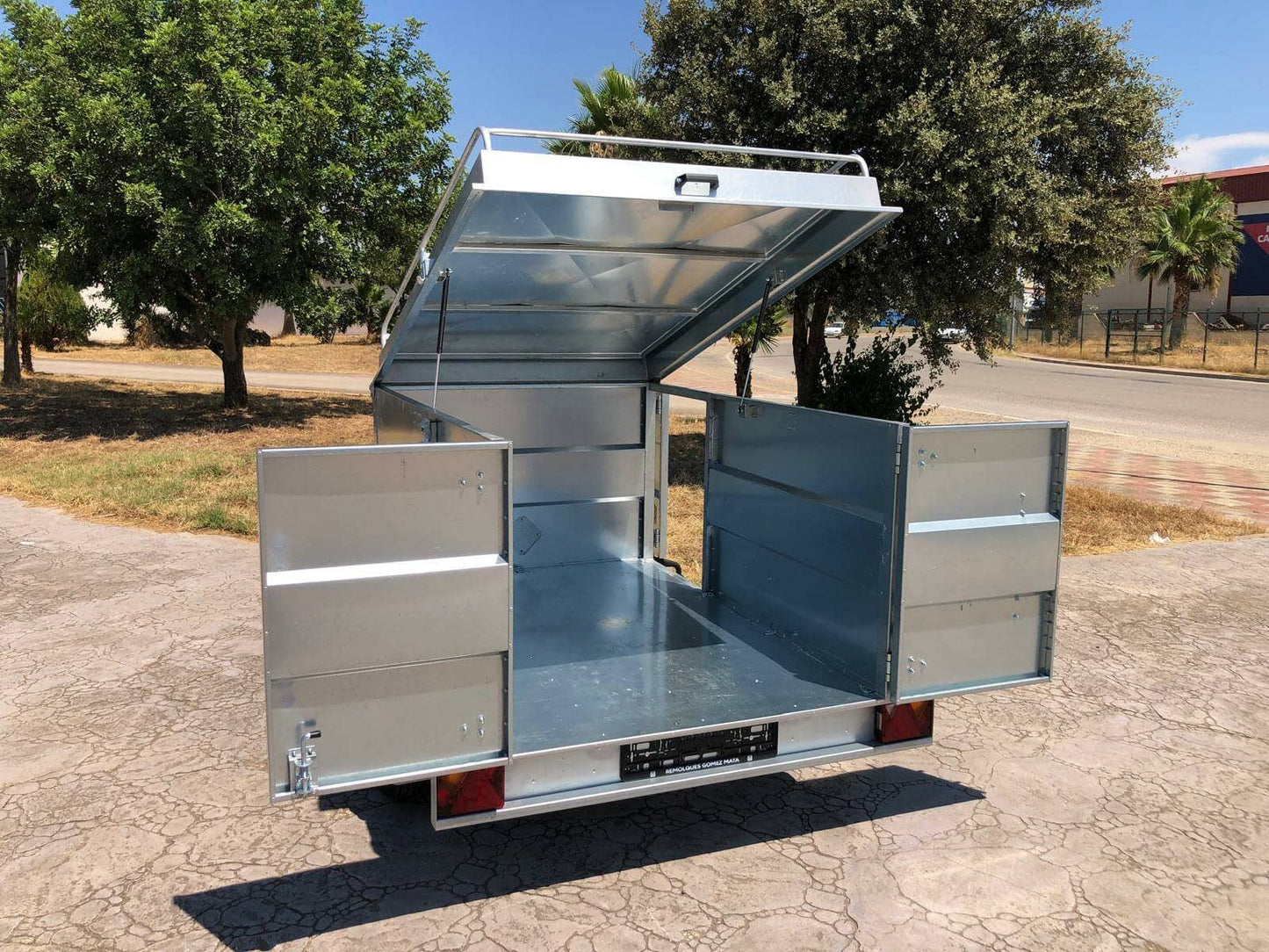 Remolque REMOLQUE CAJA CERRADA