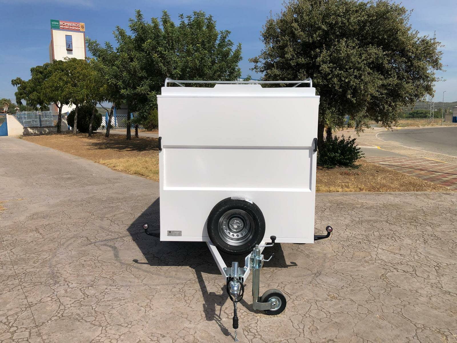 Remolque Caja Cerrada 1 Eje 2500X1500X1500