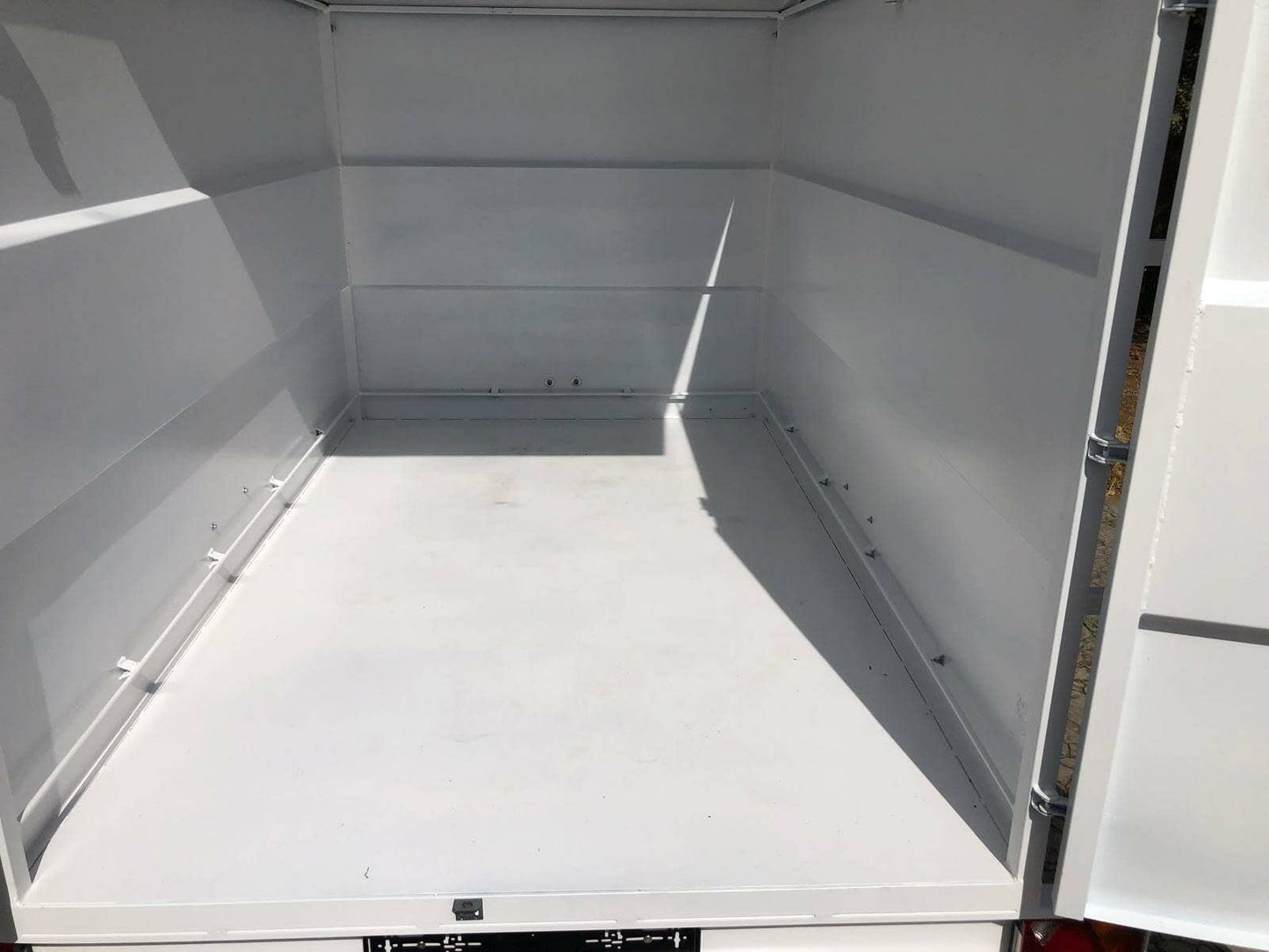 Remolque Caja Cerrada 1 Eje 2500X1500X1500