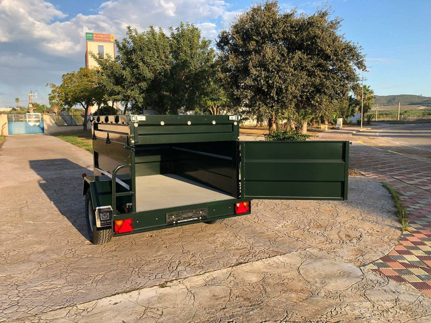 Remolque Basculante Hidráulico Palanca Todoterreno