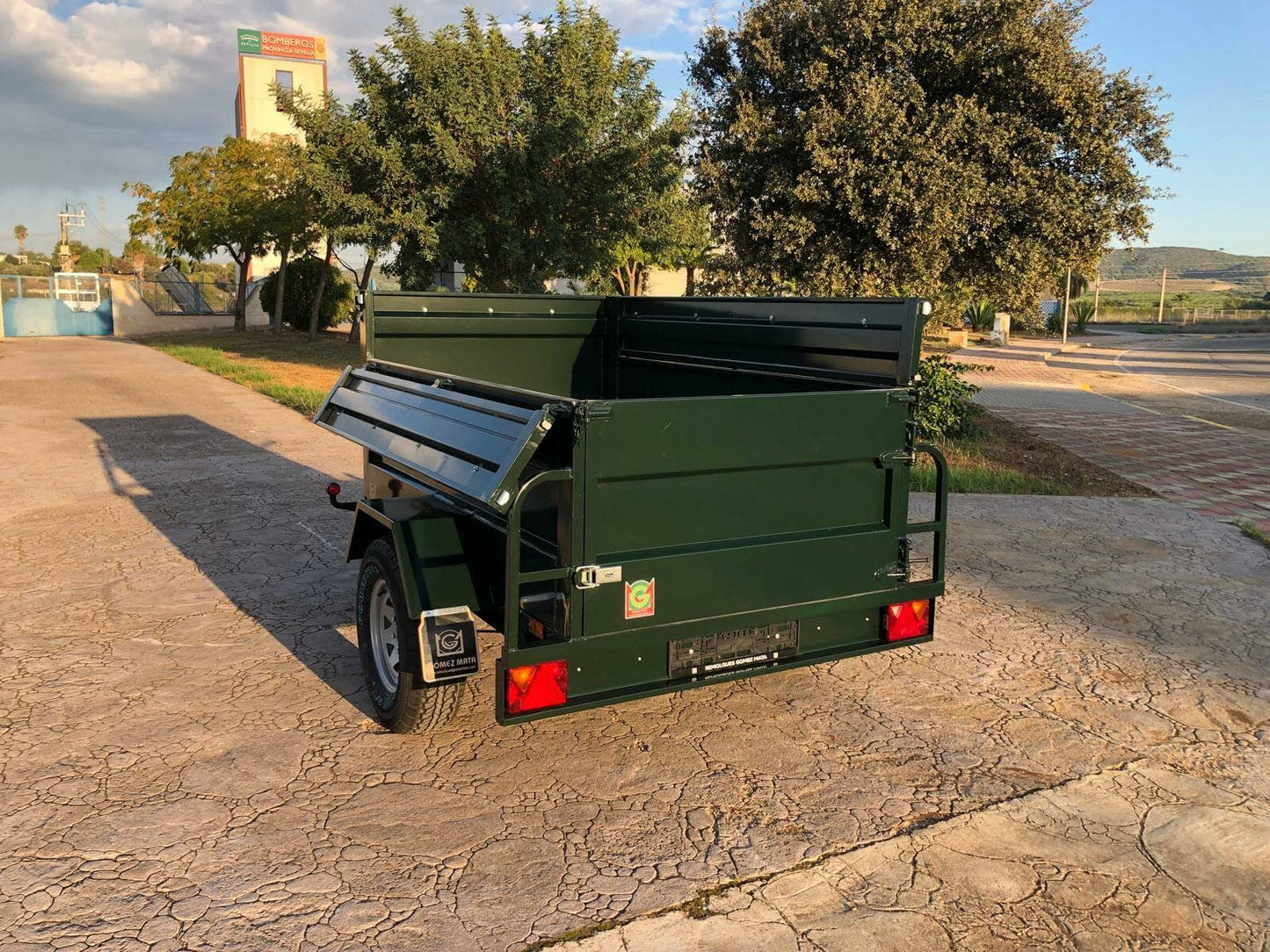 Remolque Basculante Hidráulico Palanca Todoterreno