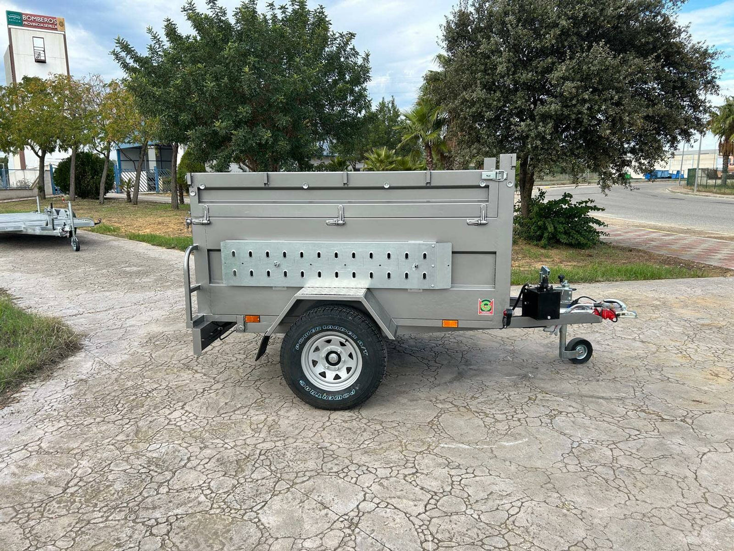 Remolque Basculante Hidráulico Palanca Todoterreno