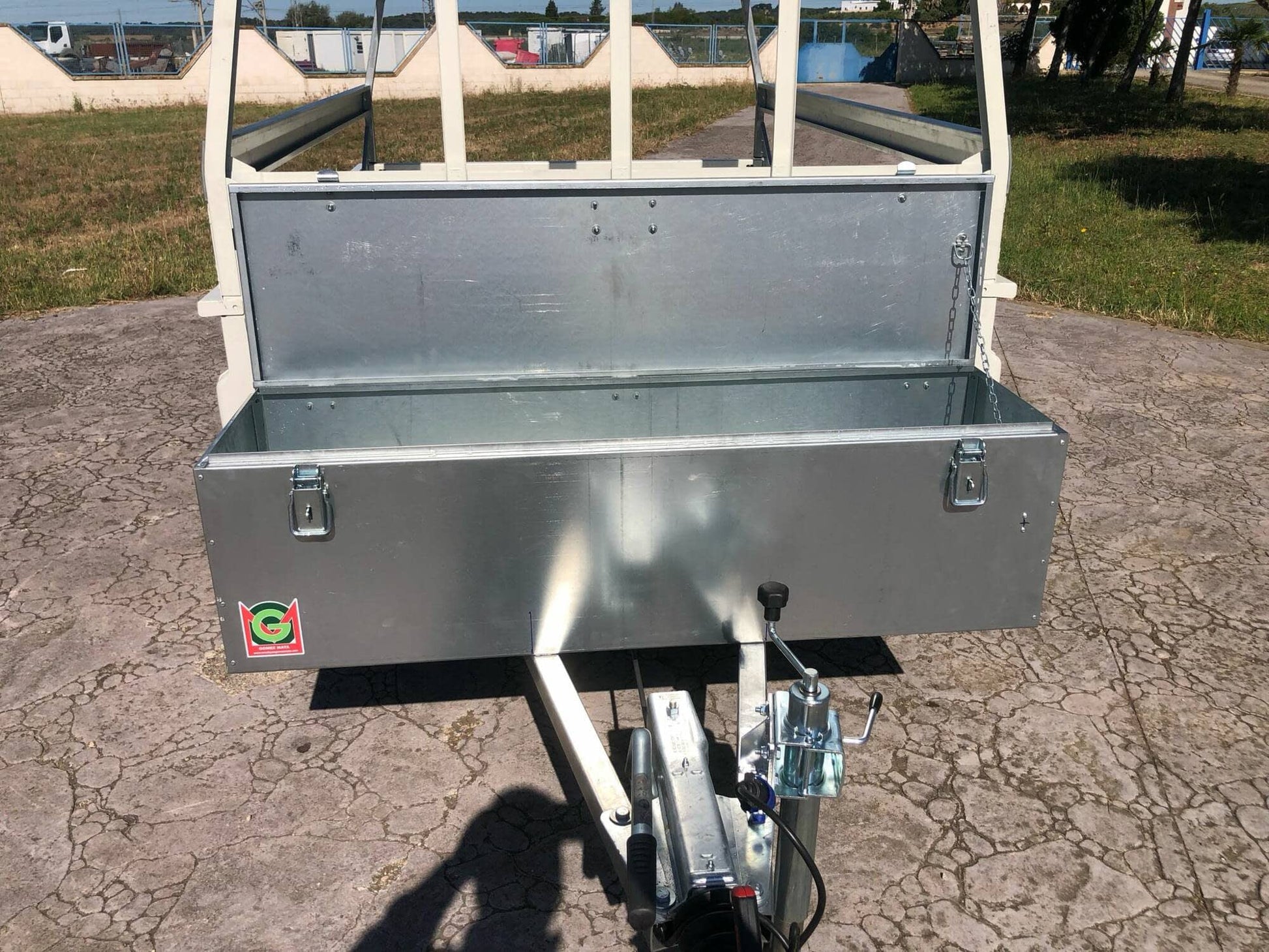 Remolque todo terreno toyota hilux sin freno