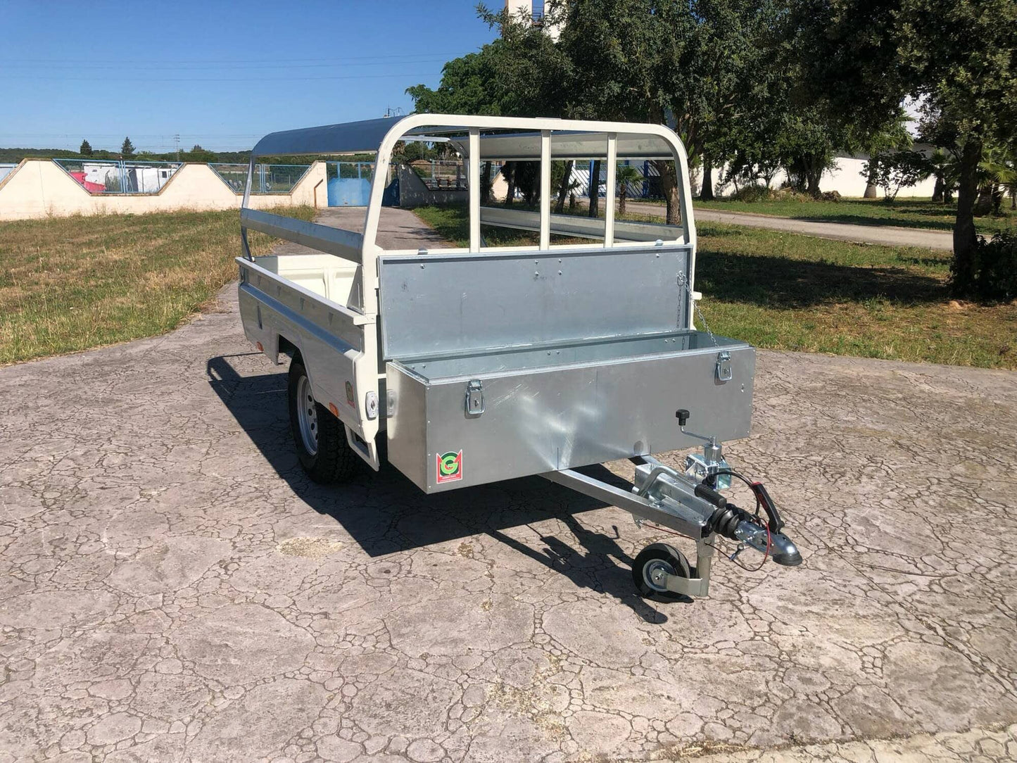 Remolque todo terreno toyota hilux sin freno