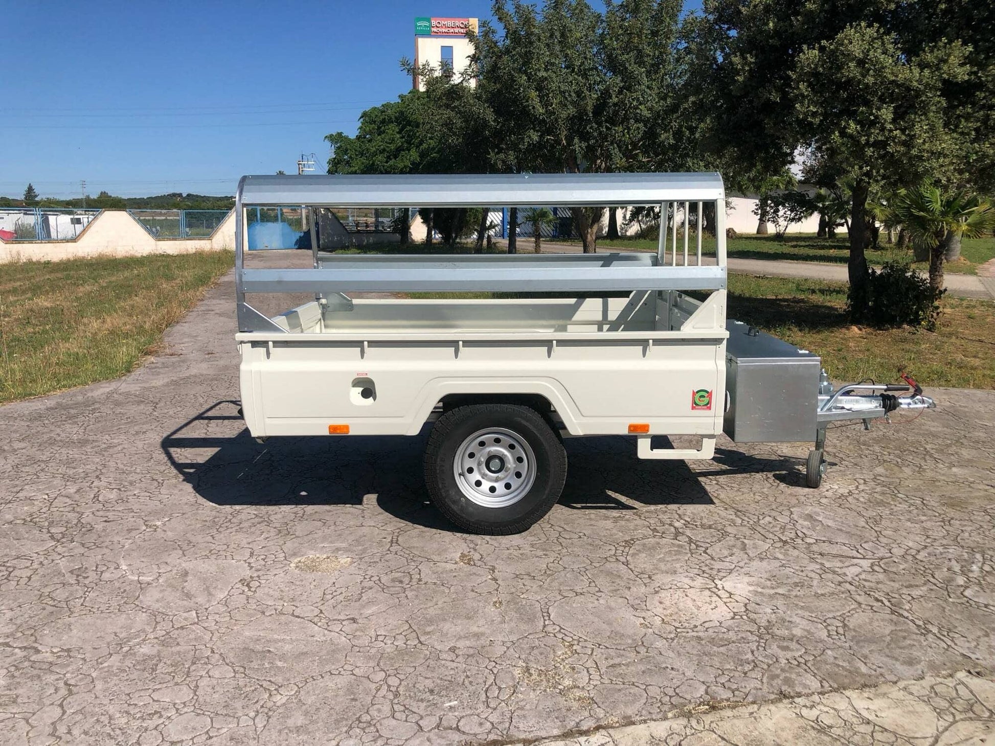 Remolque todo terreno toyota hilux sin freno