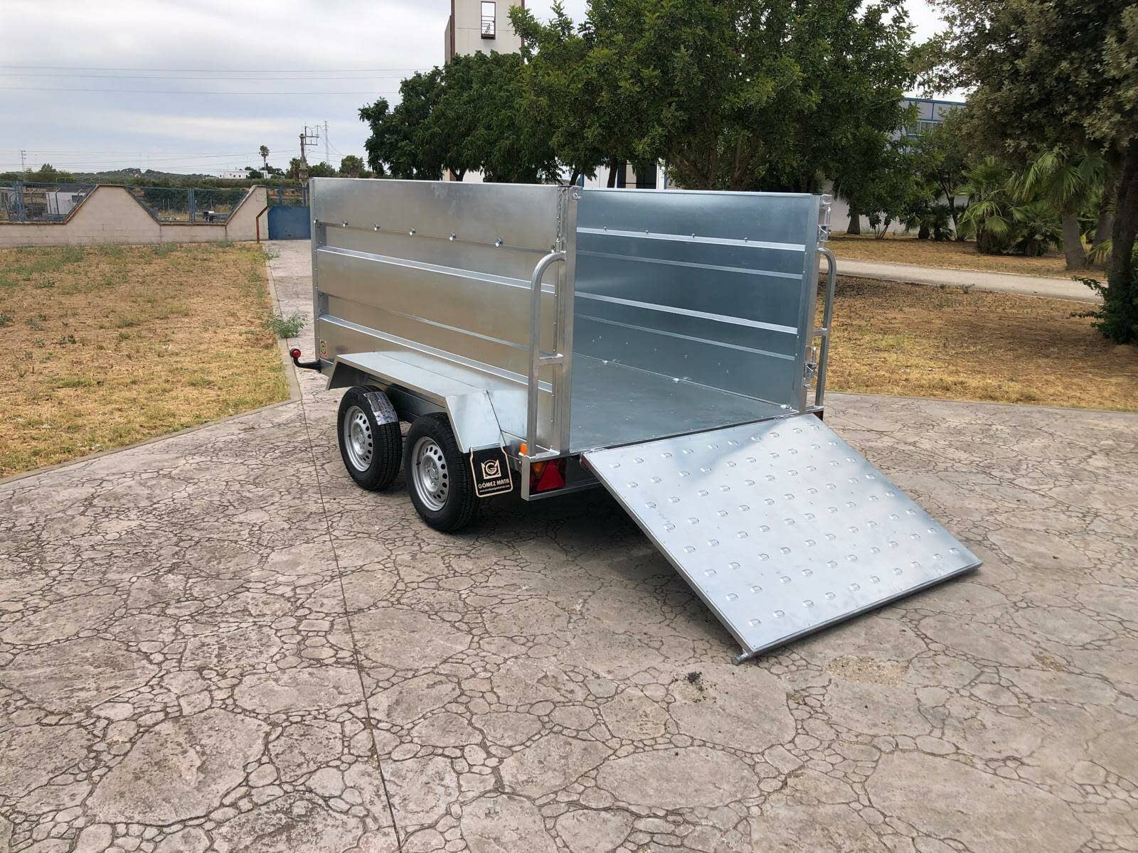 Remolque Basculante Eléctrico Hidráulico 2 Ejes