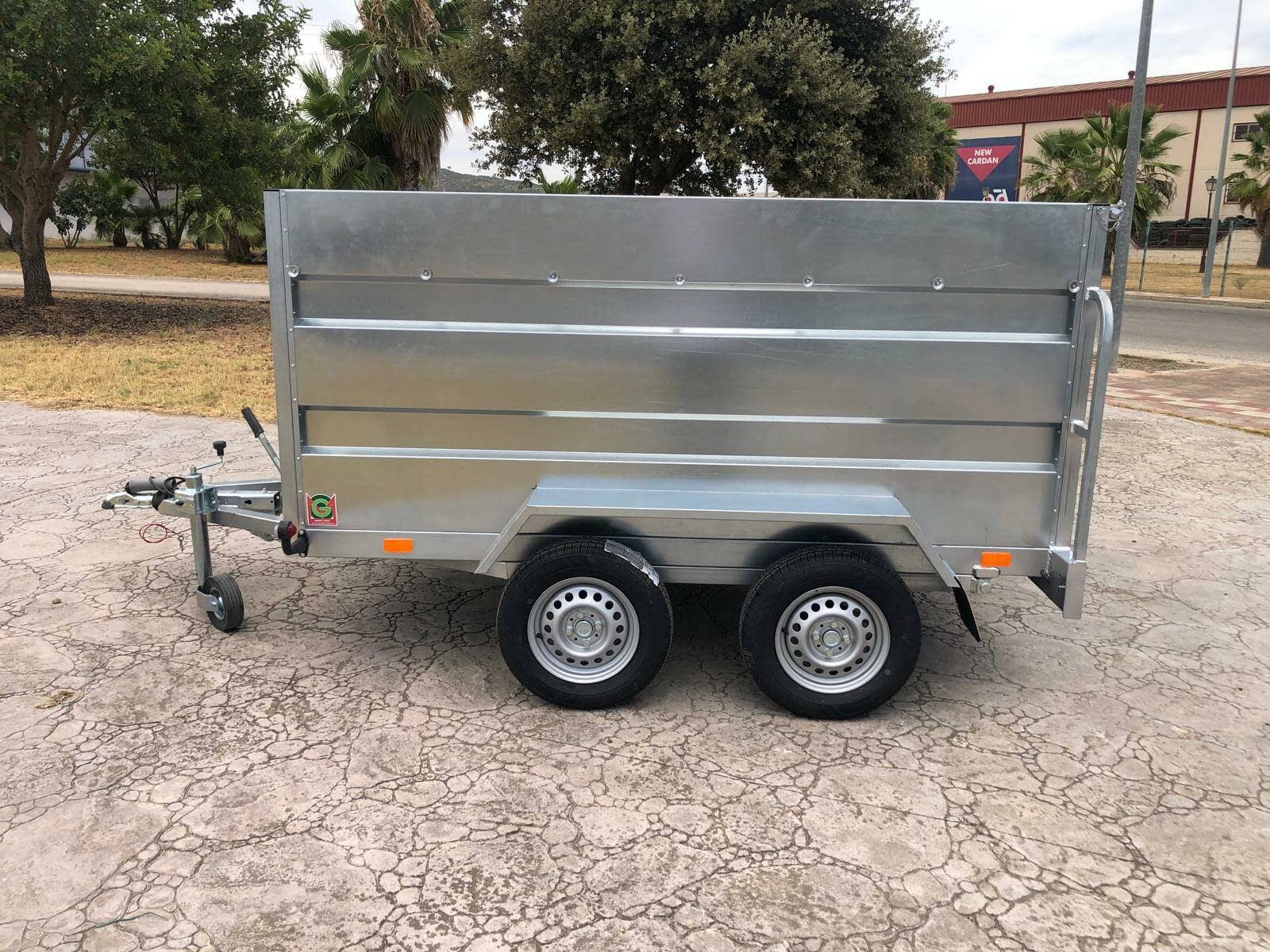 Remolque Basculante Eléctrico Hidráulico 2 Ejes