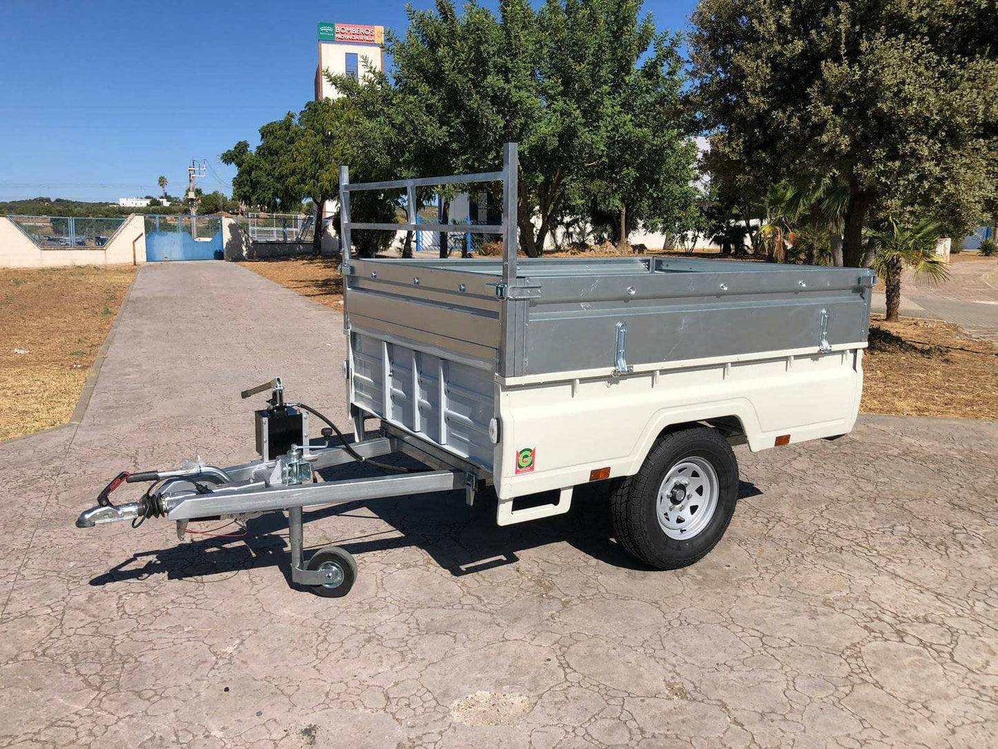 Remolque basculante todo terreno toyota hilux