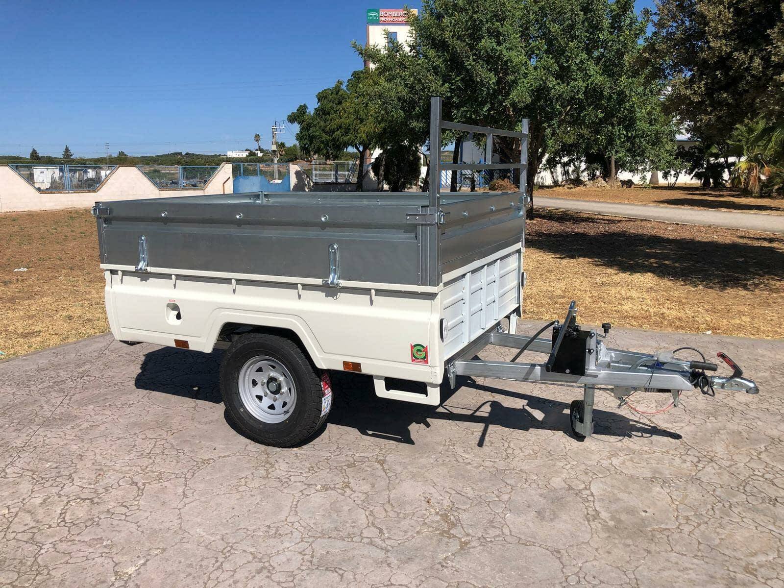 Remolque basculante todo terreno toyota hilux