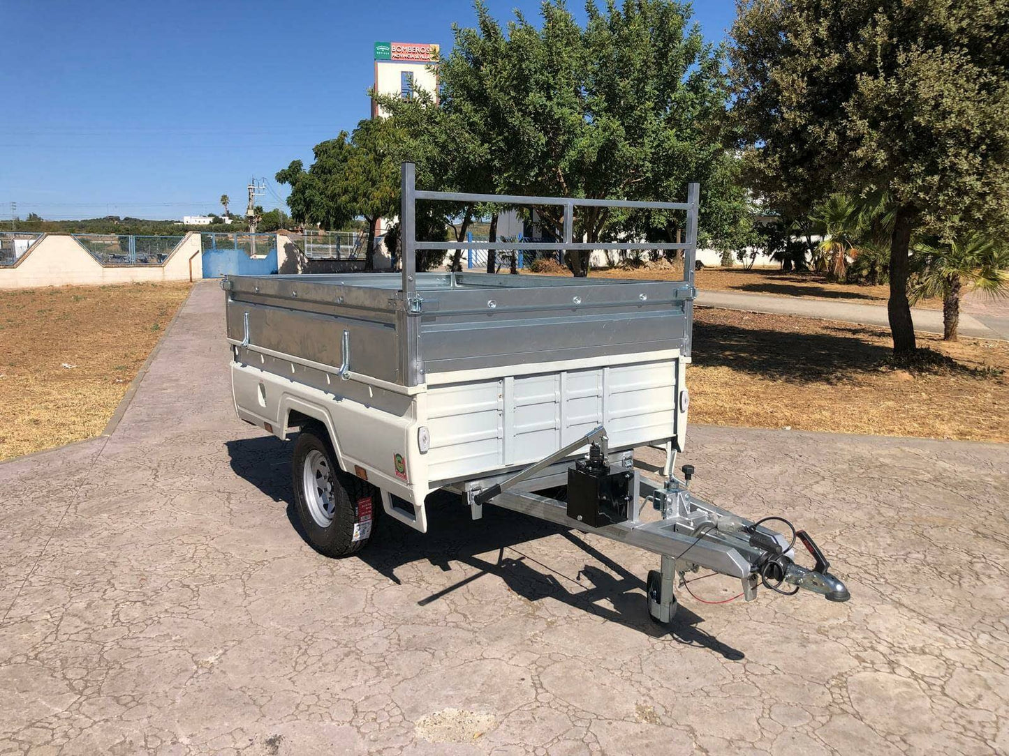 Remolque basculante todo terreno toyota hilux