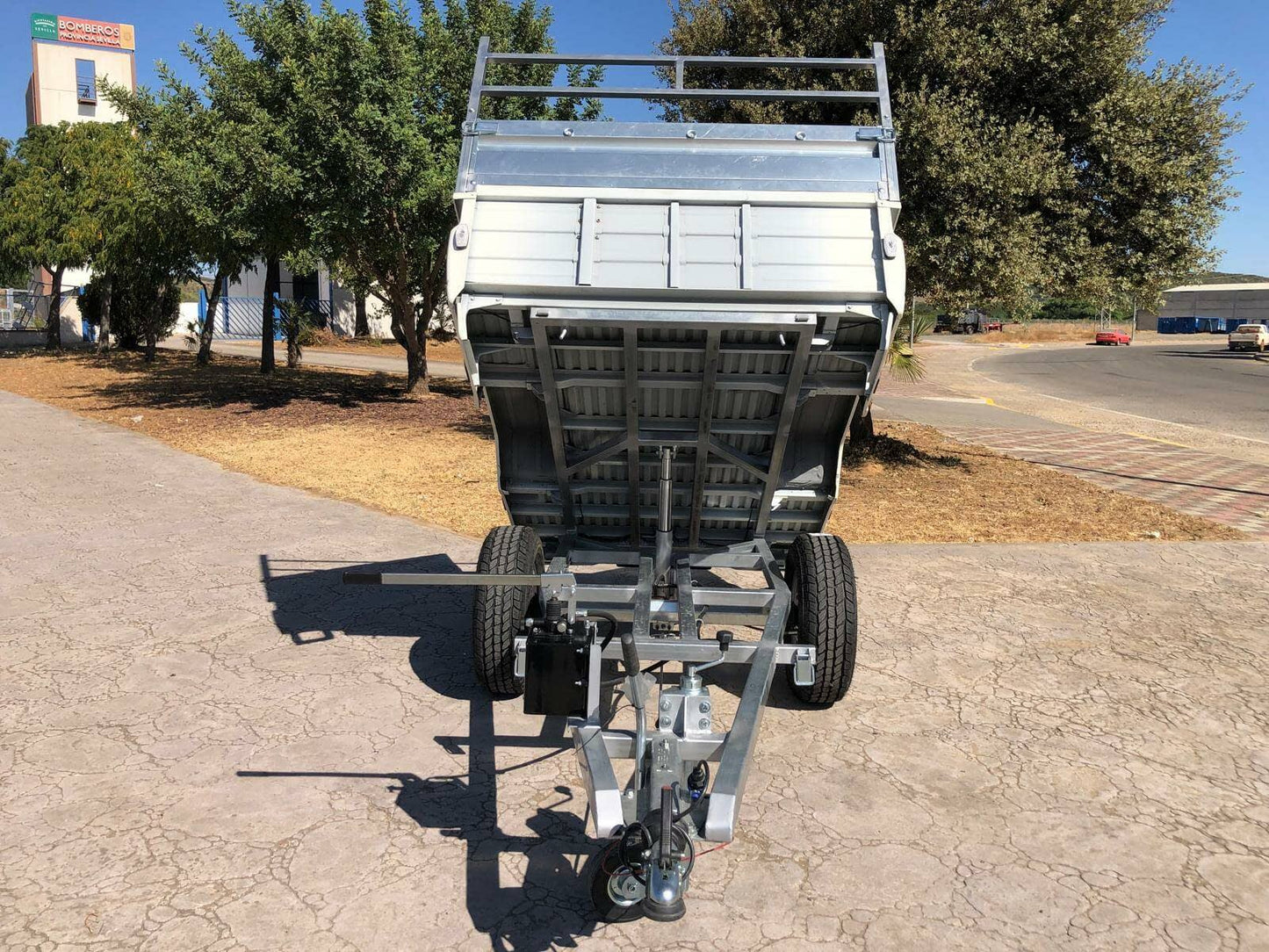 Remolque basculante todo terreno toyota hilux